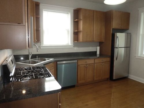 2528 Hamlin Ave, Chicago IL 60655-3916 exterior