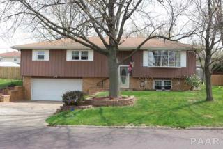 1510 11th St, Pekin, IL 61554-2115