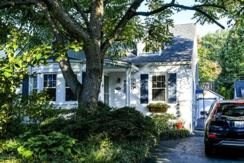 1935 Emerson Ave, Louisville, KY 40205-2509