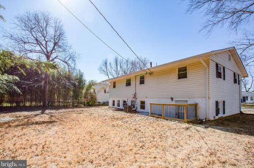 8007 Kidd St, Alexandria VA 22309-1131 exterior