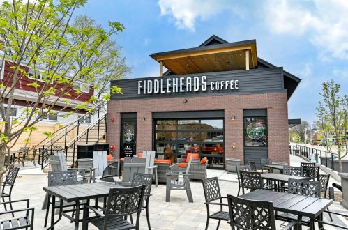 2478 85, Milwaukee WI 53226-1913 exterior