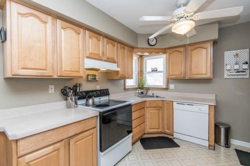 5640 Allerton Ave, Milwaukee WI 53221-2155 exterior