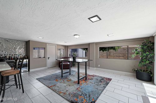 18811 12th Ave, Phoenix AZ  85027-5514 exterior