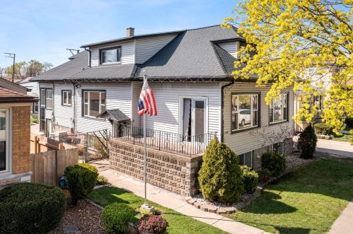 11148 Christiana Ave, Chicago, IL 60655-2703