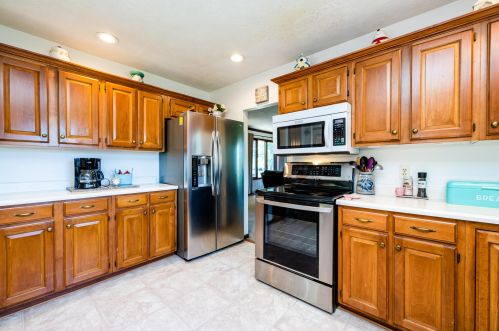 10867 Ridgewood Trl, Berrien Springs MI 49103-9724 exterior