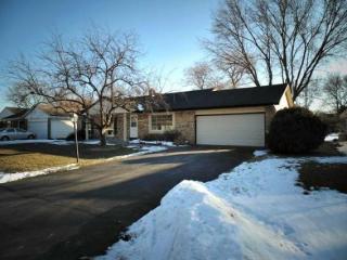 1137 Glen River Rd, Milwaukee, WI 53217-4167