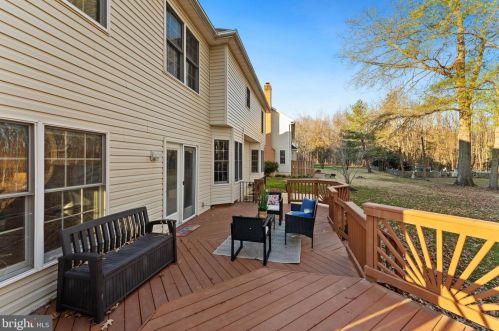 2006 Alleva Ct, Accokeek MD 20607-3254 exterior