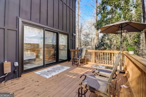 1210 Beechwood Ave, Atlanta GA 30327-0042 exterior