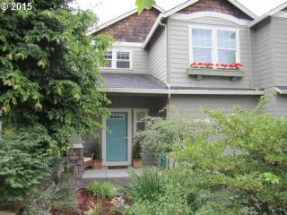 2306 75 Ave, Portland OR  97206-8614 exterior