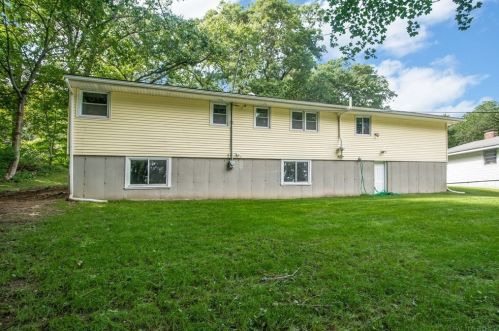 65 Flagg St, Worcester MA  01602-1452 exterior