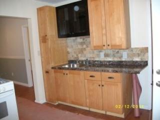 27 Howard St, Irvington NJ  07111-3508 exterior