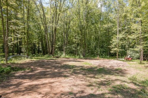 5555 2 St, Kalamazoo MI 49009-8576 exterior