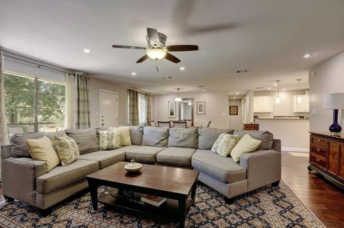 307 Cloudview Dr, Austin TX  78745-5616 exterior