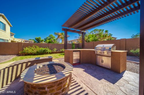 2669 Kaibab Pl, Chandler AZ  85249-2972 exterior