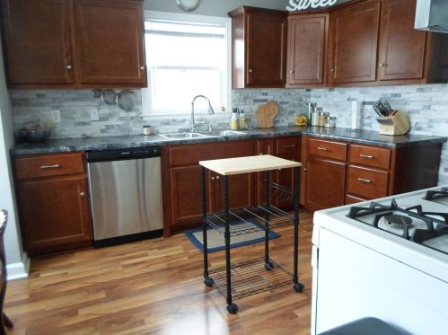 4708 68th St, Milwaukee, WI 53220-4519