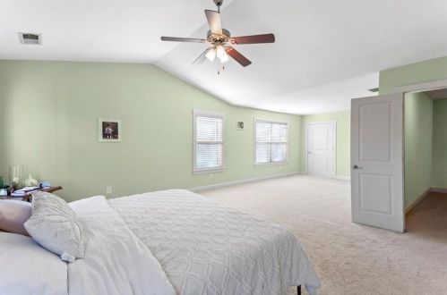 2077 Hatteras Way, Atlanta GA 30318-1085 exterior