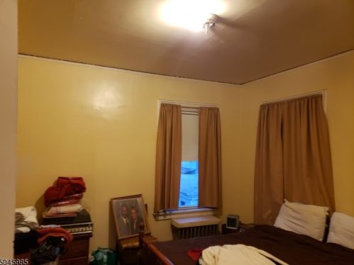 493 29 St, Paterson NJ 07504-1817 exterior