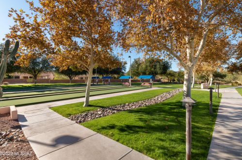 7655 Summer Scene Dr, Tucson AZ  85743-5184 exterior