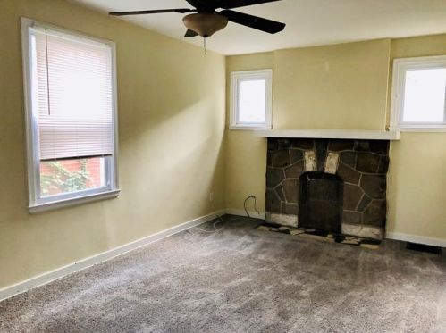 2928 Elroy Ave, Pittsburgh, PA 15227-2534