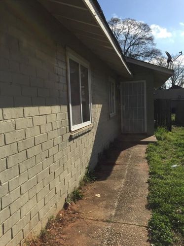 1016 Liman Ave, Atlanta, GA 30315-1821