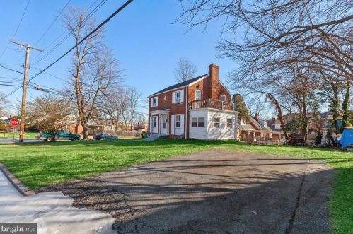 1105 Navahoe Dr, Silver Spring, MD 20903-3006