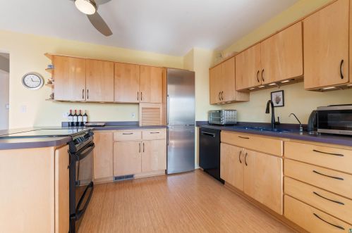 420 Leicester Ave, Duluth MN 55803-2115 exterior