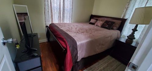 2383 Baker Rd, Atlanta GA 30318-6263 exterior