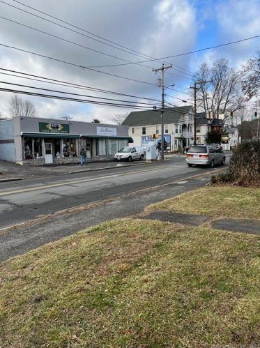 386 Migeon Ave, Torrington, CT 06790-4823