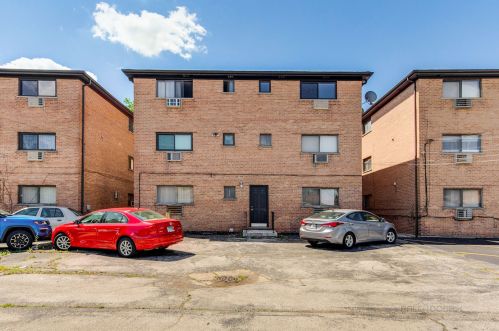 6704 64th Pl, Chicago IL  60638-4845 exterior