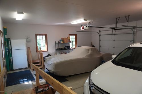 2425 58 St, Fennville MI 49408-8417 exterior