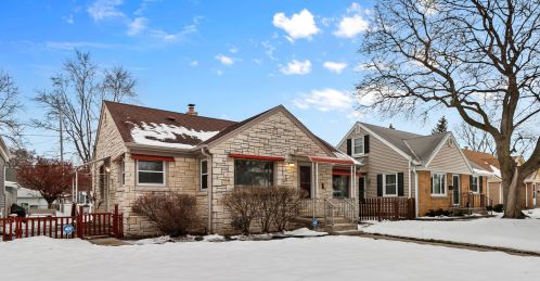 3437 77th St, Milwaukee, WI 53219-3820