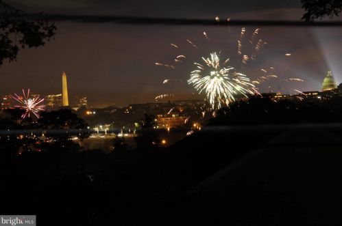 1314 31st Pl, Washington DC  20020-3635 exterior