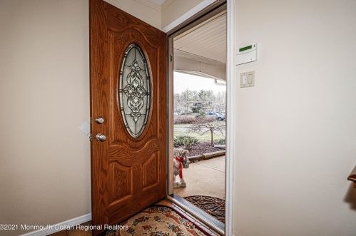 16 Troilus Dr, Old Bridge NJ 08857-2723 exterior