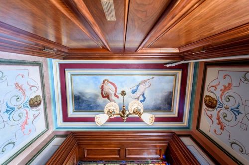 5501 Elgin St, Pittsburgh PA 15206-1432 exterior