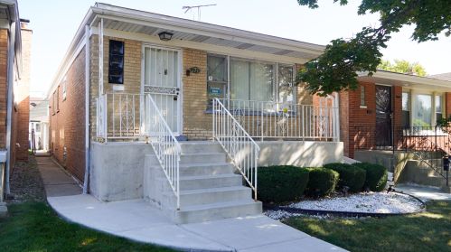 9939 Union Ave, Chicago, IL 60628-1037