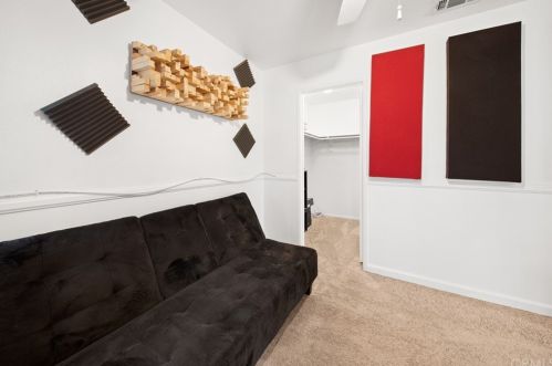 42071 Orange Blossom Dr, Temecula CA 92591-5543 exterior