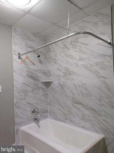 613 52nd St, Philadelphia, PA 19143-2601