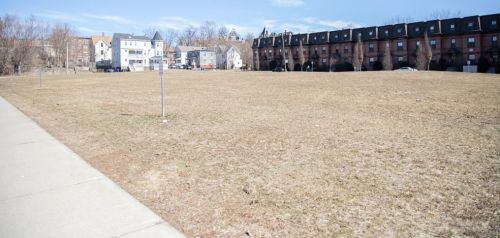 48 Morris St, Springfield MA 01105-2001 exterior