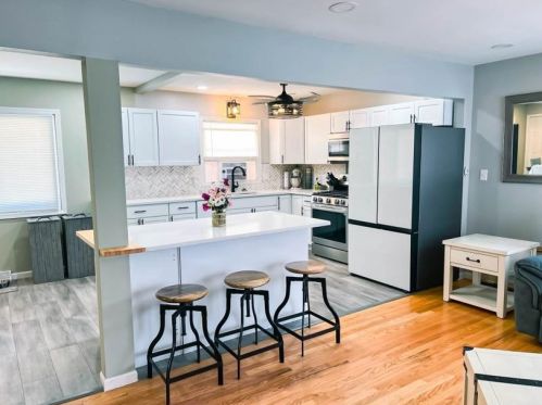 7926 Denver Ave, Milwaukee WI  53223-4940 exterior