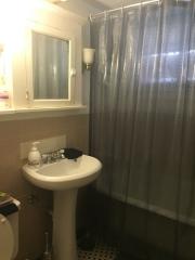 711 Grand Ave, Saint Paul MN  55105-3491 exterior