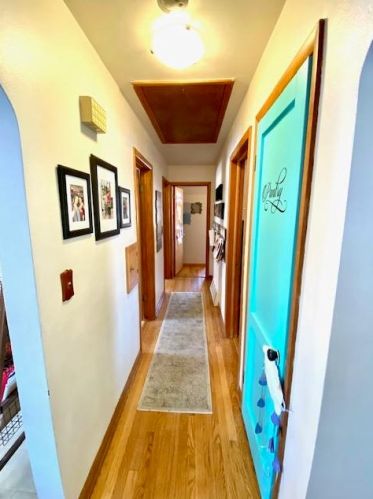 2551 89, Milwaukee WI 53226-1805 exterior