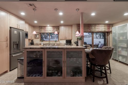 5326 26th St, Phoenix AZ 85050-1303 exterior