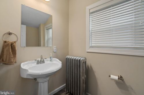 432 St, Pottstown PA 19464-5863 exterior