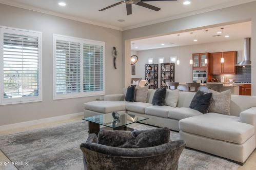 22113 31st St, Phoenix AZ 85016-7009 exterior