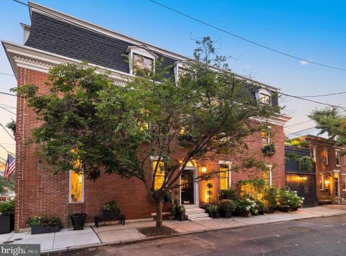 718 22nd St, Philadelphia PA 19130-0027 exterior