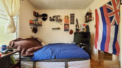 3622 Maunalei Ave, Honolulu HI 96816-2322 exterior