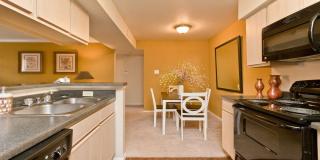 7100 Almeda Rd, Houston TX  77054-2194 exterior