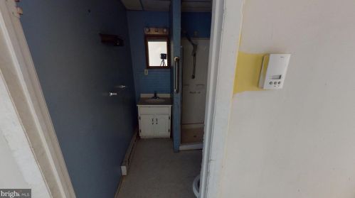 1008 Kerlin St, Chester PA 19013-3702 exterior