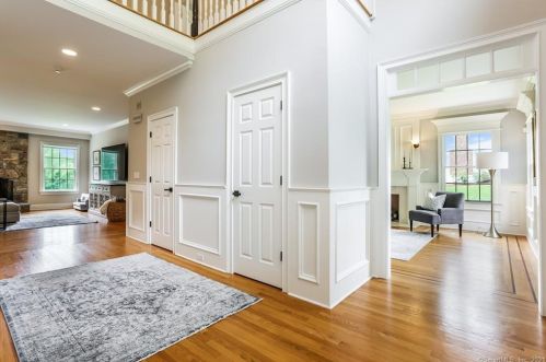 279 North St, Ridgefield CT  06877-2512 exterior