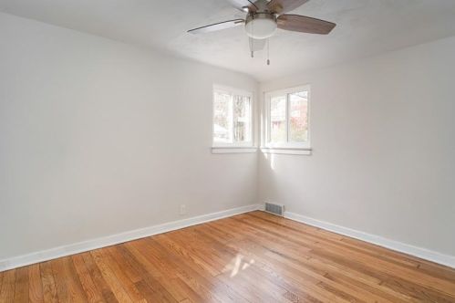 712 Southern Ave, Pittsburgh PA 15235-4166 exterior